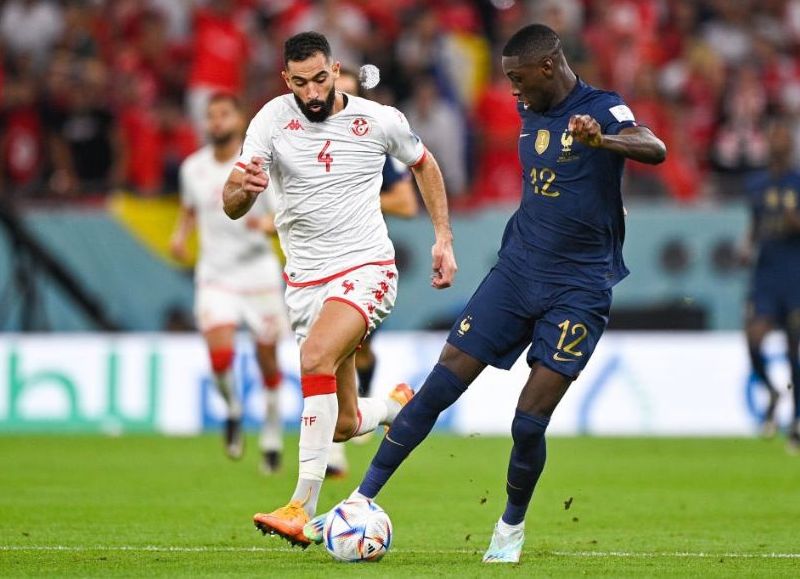 Francia perdió 1-0 ante Túnez, por el duelo correspondiente a la fecha 3 del Grupo D de la Copa del Mundo de la FIFA, pero clasificó primero. El seleccionado africano, afuera.
