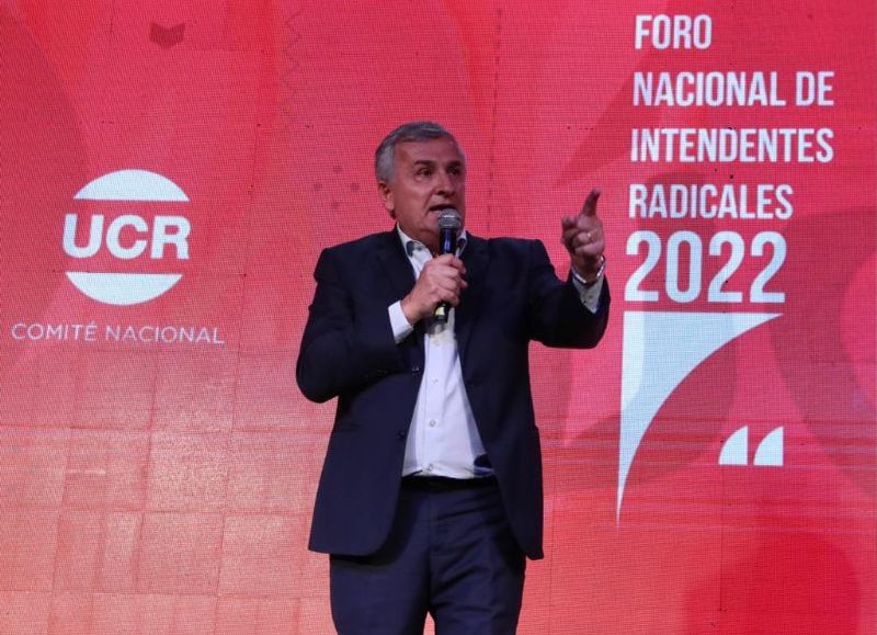 El presidente de la UCR y gobernador de Jujuy, Gerardo Morales, puso la mira en la interna del PRO y, con ironía, les recomendó que tuvieran “calma”. Además, destacó: "Copian lo peor de la UCR”.