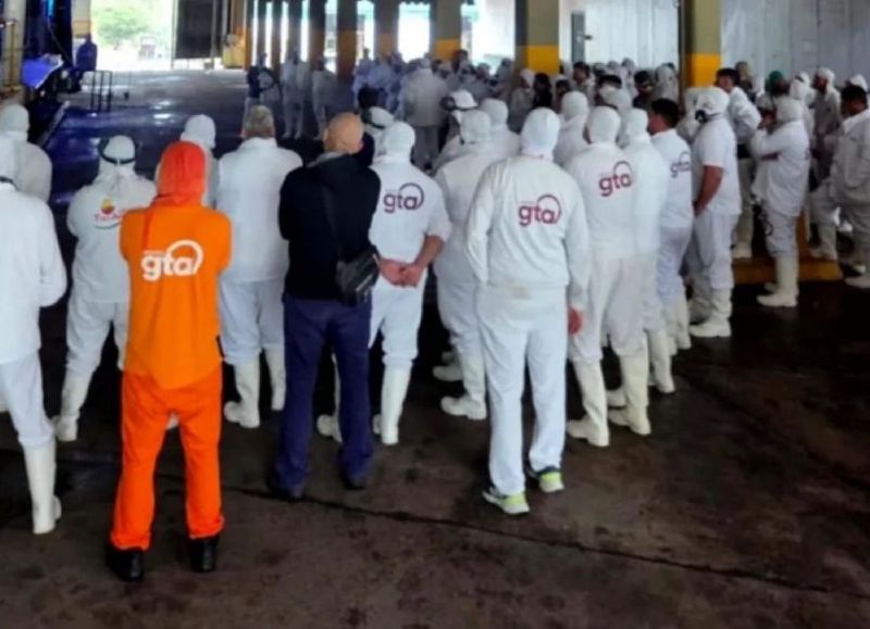 Crecen las asambleas en Granja Tres Arroyos ante el temor por una posible quiebra