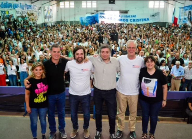 En modo electoral, Máximo Kirchner cerró el noveno encuentro nacional de Salud, en la ciudad entrerriana de Gualeguaychú.