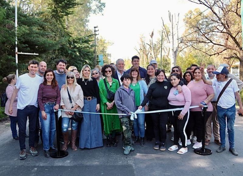 La intervención mejora la conectividad del barrio y se suma a las ejecuciones hidráulicas, de iluminación y de restauración escolar proyectadas en la zona.