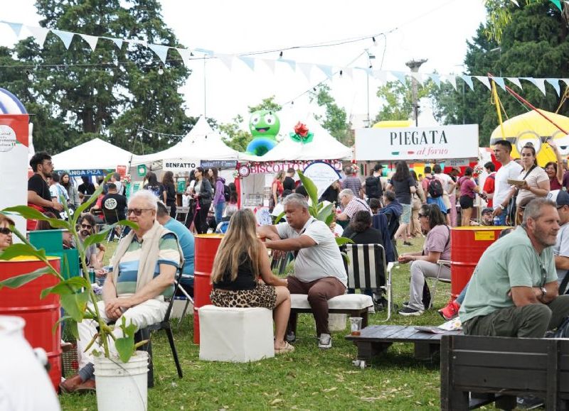todos los años reúne lo mejor de los sabores, la cultura y las costumbres del país europeo en la capital bonaerense.