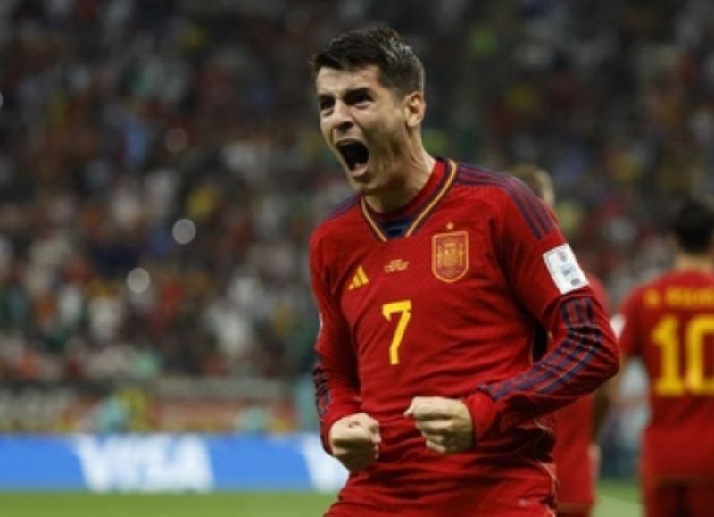 La selección  española logró clasificar, a pesar de la derrota.