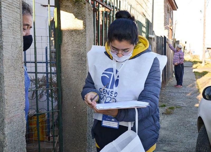 A pesar de que se registra un descenso en la tasa de natalidad, los resultados previsorios difundidos por el Indec muestran un aumento de la población del 18 por ciento.