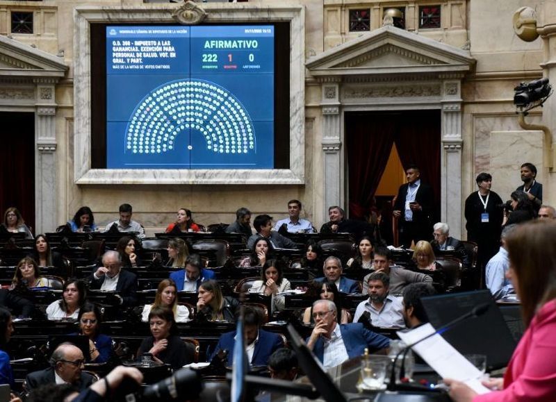 Según Espert, la posible llegada del venezolano, el cubano y el nicaragüense "debería ser rechazada por todo el arco opositor y los argentinos de bien que defienden la democracia".