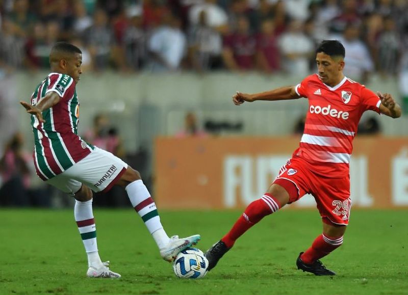 El conjunto brasileño ganó 5-1 en el Maracaná con un hat-trick de Cano