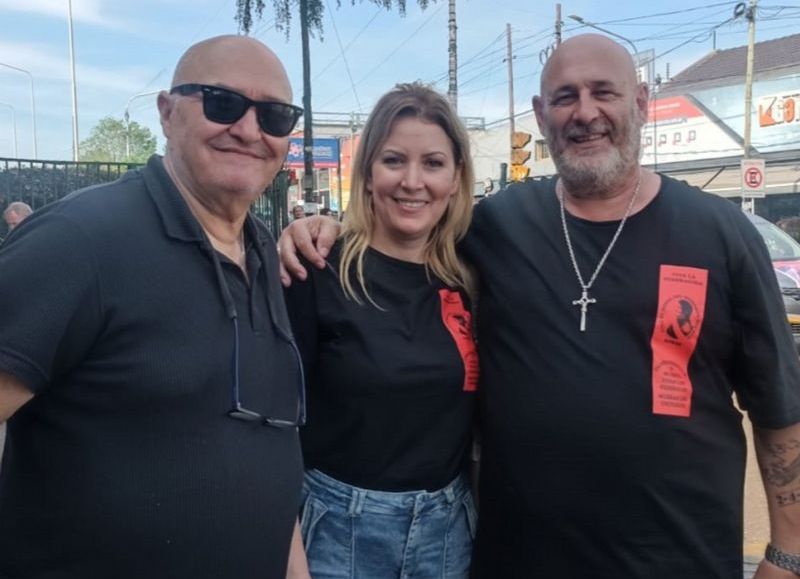 Larry de Clay, Ximena Rijel y Santiago Cúneo, candidatos a diputados en La Matanza, provincia de Buenos Aires.