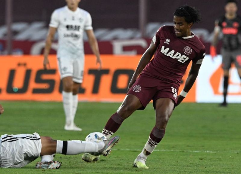 Este jueves en el Estadio Ciudad de Lanús-Néstor Díaz Pérez, el Granate cayó ante el Ferroviario, en el encuentro correspondiente a la novena jornada de la Copa de la Liga Profesional 2024.