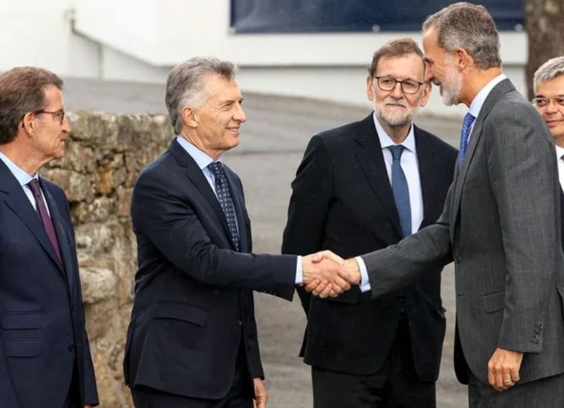 Mauricio Macri saludó a Mariano Rajoy.
