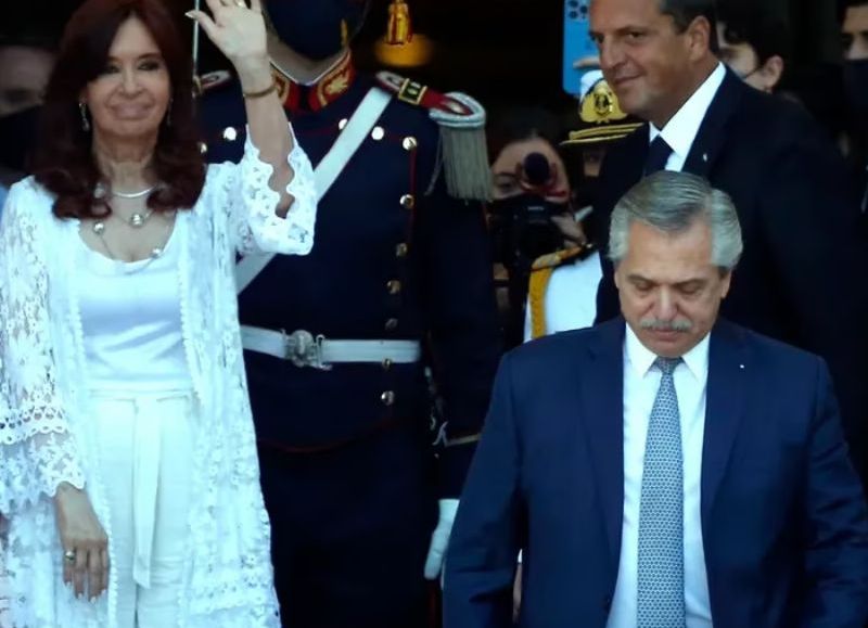 Si hay algo que en este tiempo aprendió Cristina Kirchner a usar es la capacidad de tomar todo factor externo para convertirlo en un elemento que la afecte directamente, es decir, que la ubique como la víctima.