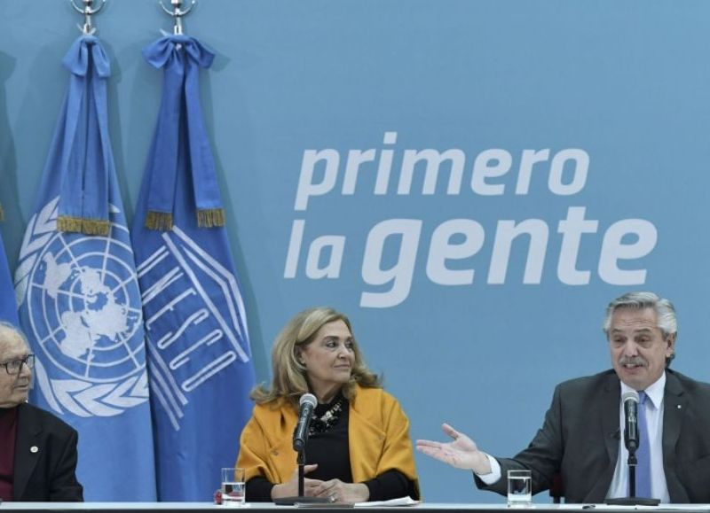 El presidente Alberto Fernández expresó este martes un fuerte respaldo a las organizaciones sociales, valoró y agradeció su trabajo en la "contención" de los sectores más vulnerables.