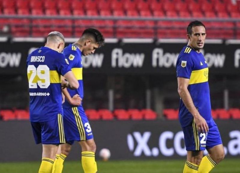 La tristeza de los jugadores de Boca, después del gol "pincharrata".