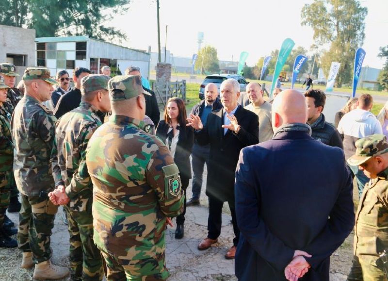 El Comando de Patrullas Rural trabajará con drones y en conjunto con el Ministerio de Desarrollo Agrario y ARBA para realizar operativos de control territorial, enfocados en prevenir abigeato, entraderas y caza ilegal.
