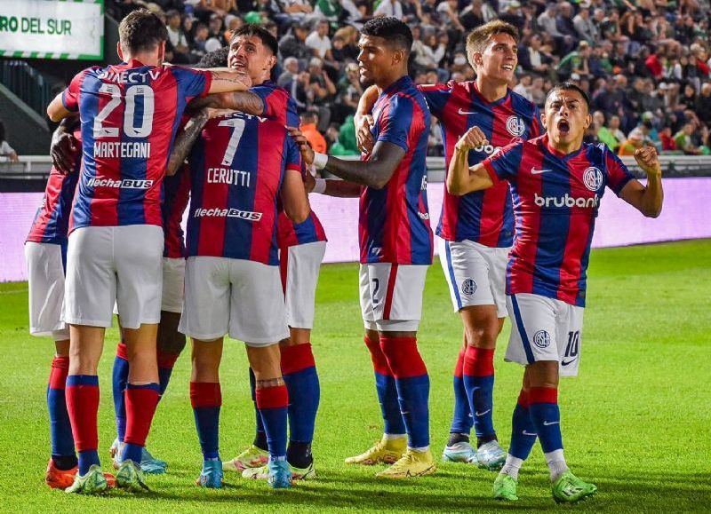 Los Gauchos de Boedo de Rubén Darío Insua vencieron 2-1 al Taladro en la vuelta como entrenador de Julio César Falcioni en el estadio Florencio Sola.