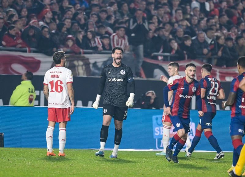 Este miércoles en el Estadio UNO Jorge Luis Hirschi, por la fecha 21 de la Liga Profesional, el equipo dirigido de Rubén Darío Insua igualó 1-1 con el Pincha.