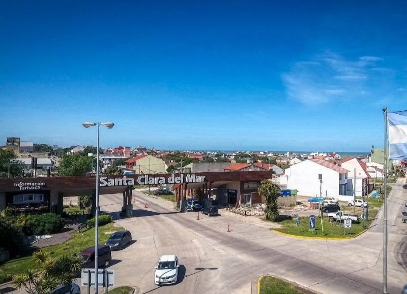 Crece la tensión en Mar Chiquita por la expulsión de una empleada que acumuló faltas mientras asistía a su familia