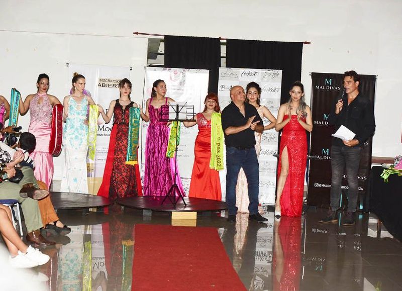 Mario Casalongue, Hernán Drago, Maria Torres y Luciana Milessi. (Foto: Mario Ruggero)