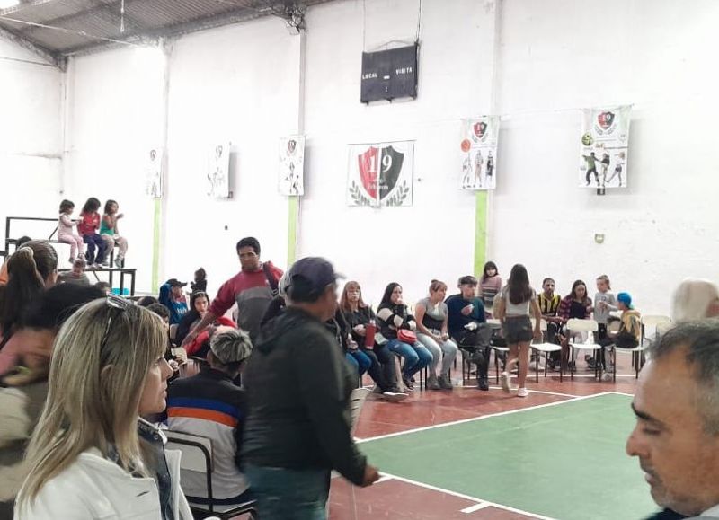 En Junín con los referentes de Nuevo País y el ex concejal Abel Vera.