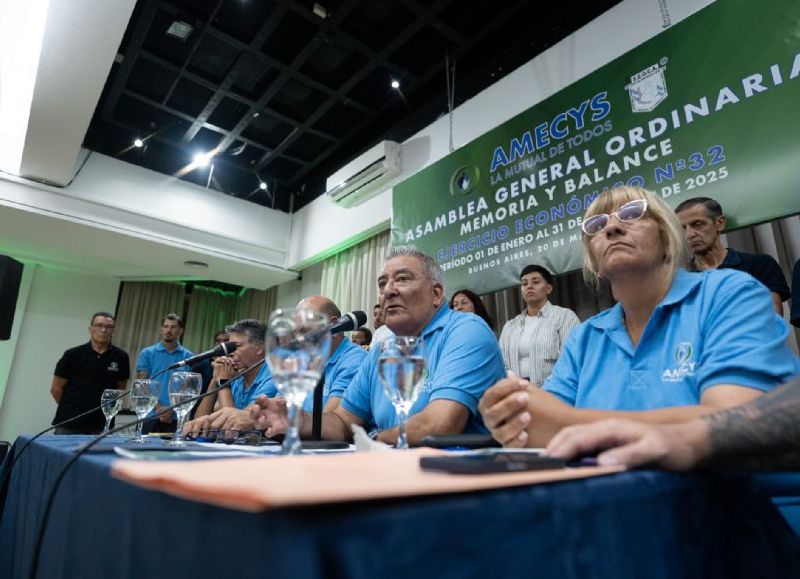 Julio Rubén Ledesma fue ratificado como presidente de AMECYS para el período 2026-2030 con el respaldo unánime de los asociados durante la Asamblea General Ordinaria.