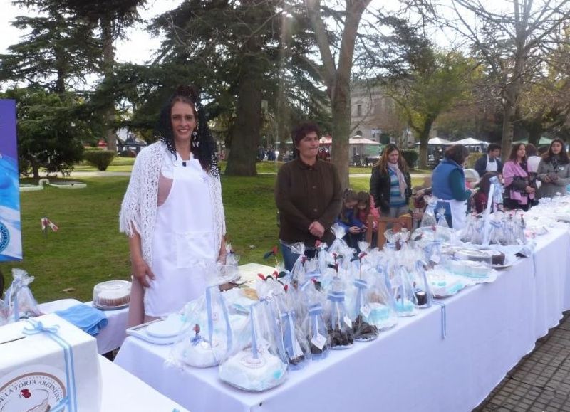 Dolores se llena de folklore, artistas nacionales y gastronomía con una nueva Fiesta de la Torta Argentina
