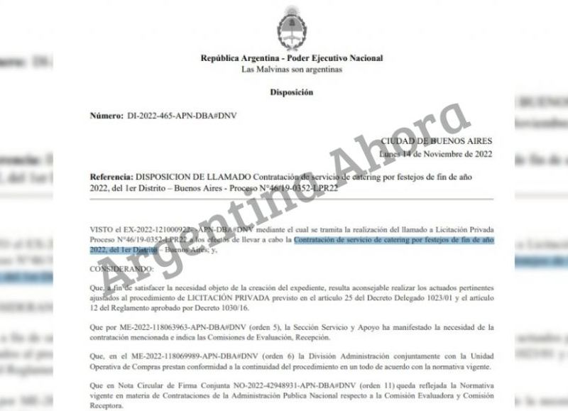 El pliego licitatorio para la contratación de un servicio de catering para fin de año.