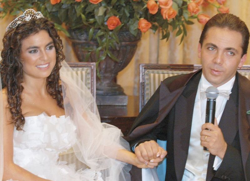 Valeria Liberman y Cristian Castro durante su casamiento.
