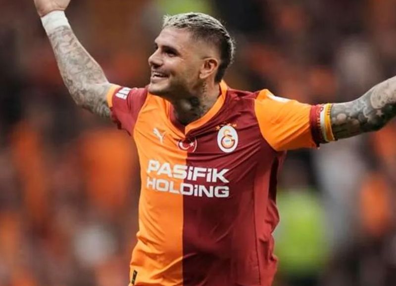 Icardi quiso desactivar la disputa con Vicuña con un curioso obsequio futbolero