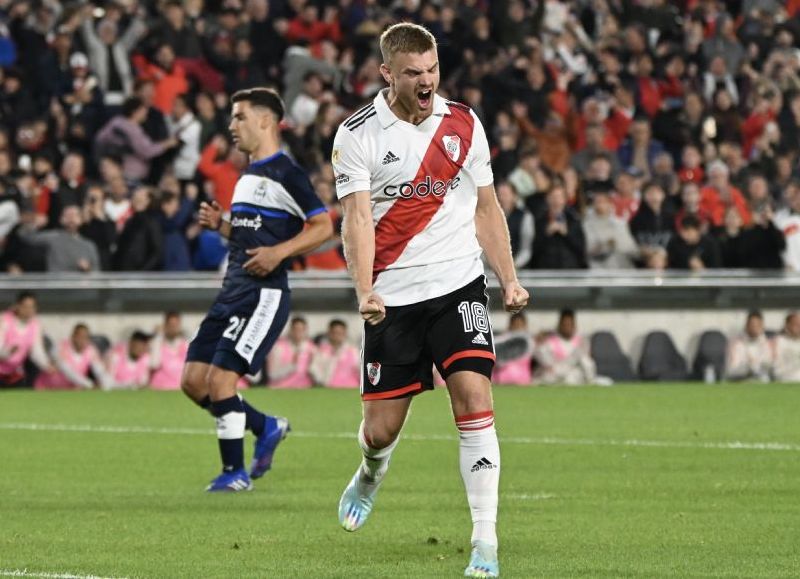 El Millonario se impuso por 3-0 sobre el Lobo en el Monumental por la undécima fecha.