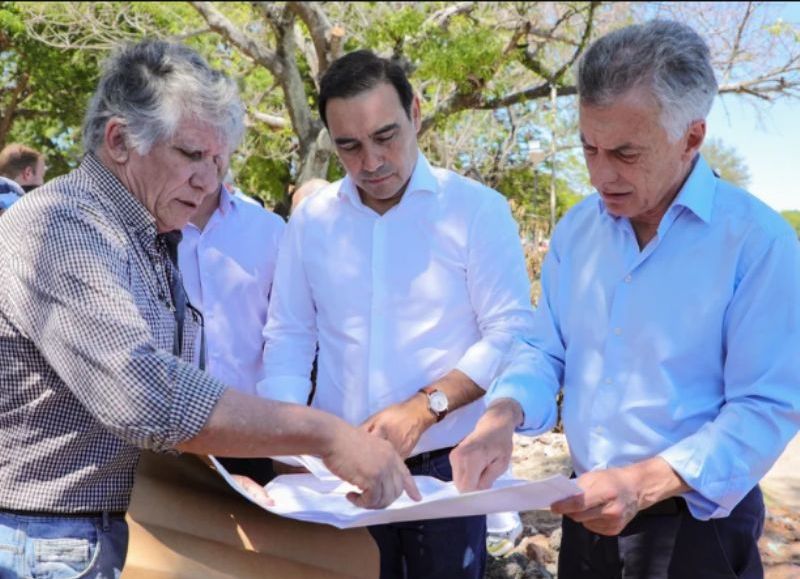 Mauricio Macri viajó a Corrientes y grabó un video con el gobernador.