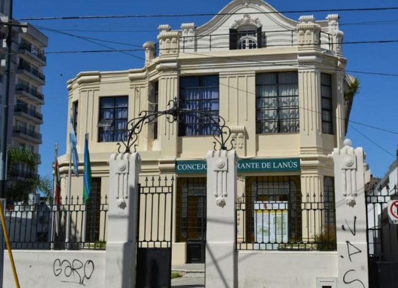 Lanús avaló el parque apoyándose en un acuerdo administrativo con Educación bonaerense