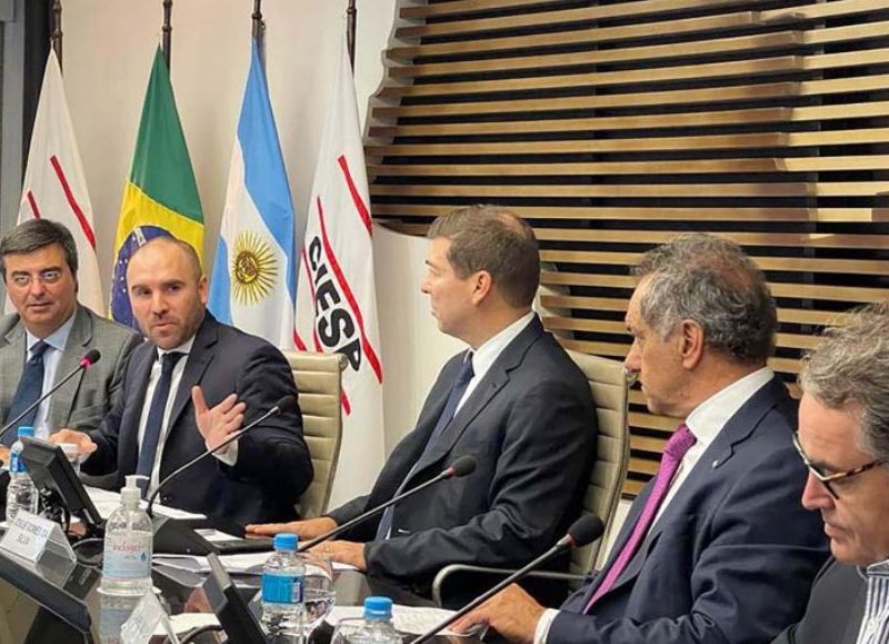 Para Guzmán, la economía argentina tiene oportunidades con relación al fortalecimiento de la relación con el sector privado brasileño.