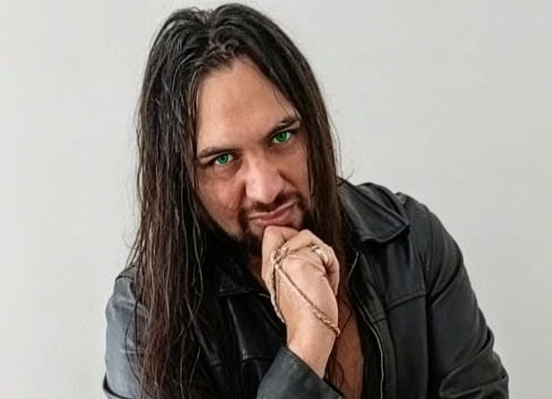VIDEO | "El Búfalo" tomó un himno generacional y lo transformó en una versión cargada de actualidad