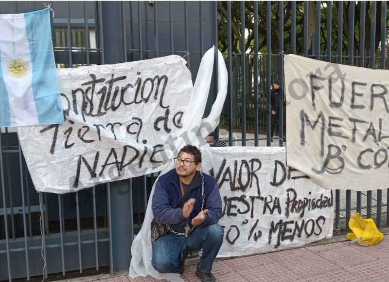 Vecinos se manifestaron para exigir medidas contra la inseguridad y la venta de drogas en Constitución.