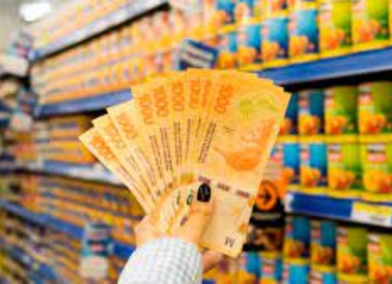 Siempre con la soga al cuello: consultoras privadas estiman que la inflación de agosto cerrará en dos dígitos