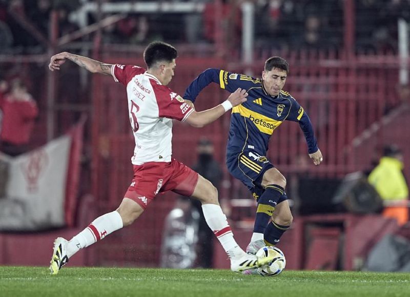 Un golazo de Marco Miljevic hunde aún más a un Boca apático que no encuentra respuestas.