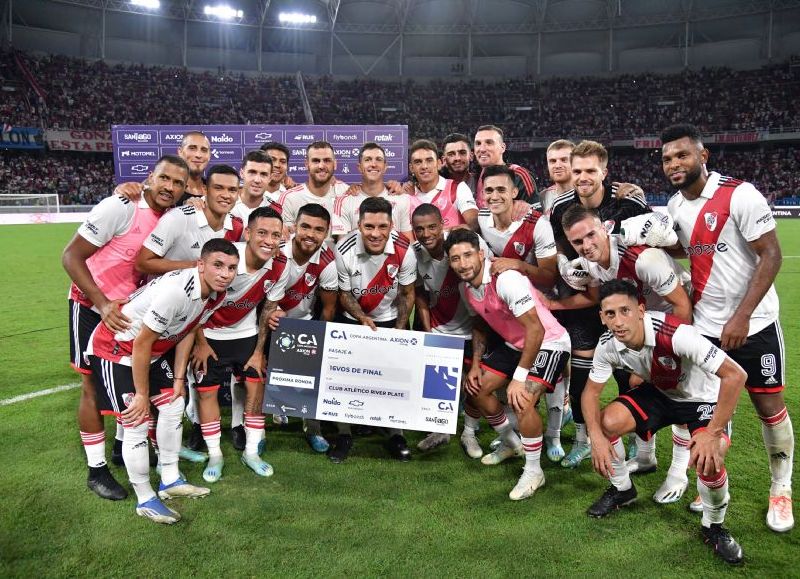 El Millonario derrotó al conjunto de Nueva Italia por 3-0 con goles de Borja, Beltrán y González Pirez por los 32avos de final del certamen en el estadio Madre de Ciudades de Santiago del Estero.