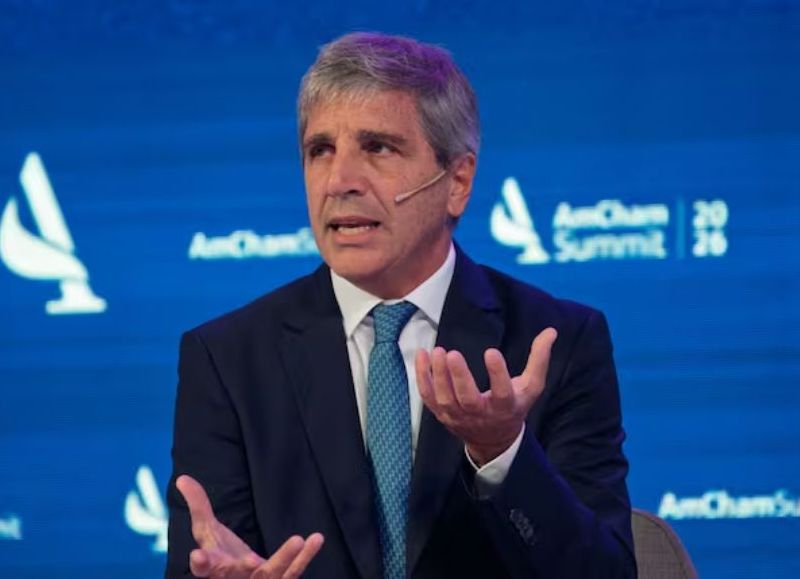 Luis Caputo insiste con promesas mientras la inflación no cede