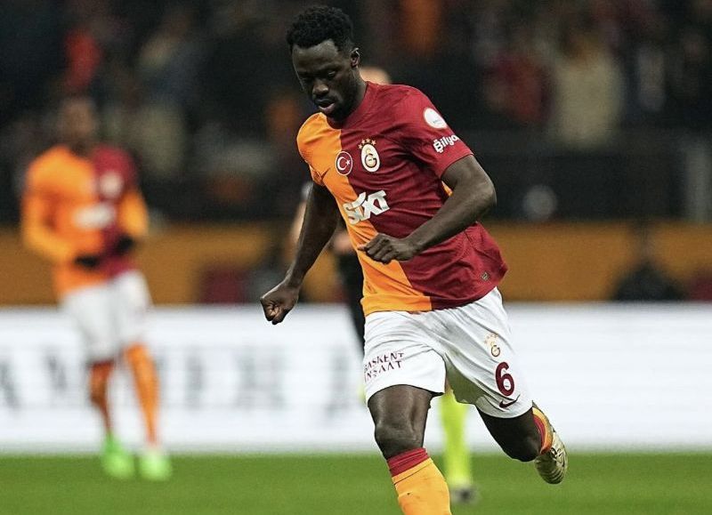 Desde que llegó a Galatasaray, el defensor ha incrementado su valor en dos oportunidades. En este momento es el segundo jugador más valioso de su equipo.