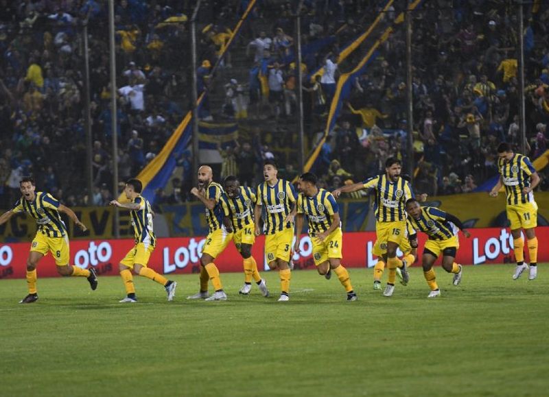 Varios jugadores presentaron síntomas gastrointestinales en su vuelta a la ciudad tras ganarle a Racing por penales en Salta.