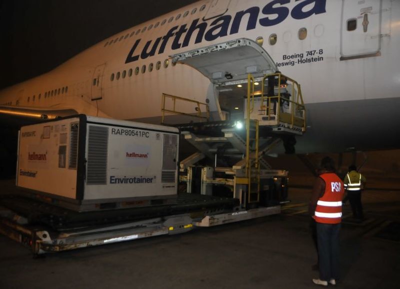 Ambos cargamentos arribaron en la noche de este miércoles provenientes de México y China.