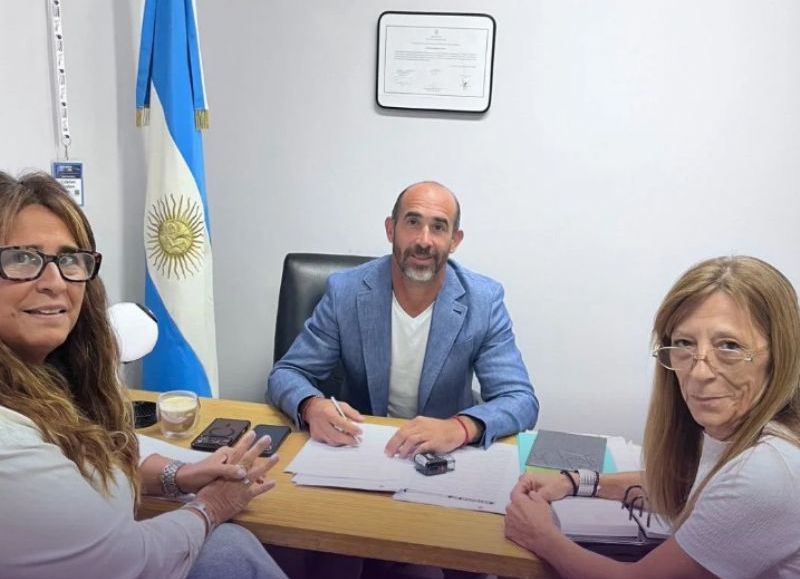 Silvina Soria respaldó en Avellaneda la iniciativa libertaria que busca reducir la carga fiscal municipal