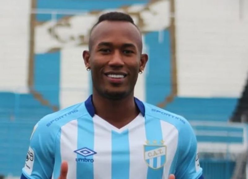 El centrocampista, de 22 años, jugaba desde hace unos meses en el Atlético Tucumán argentino.