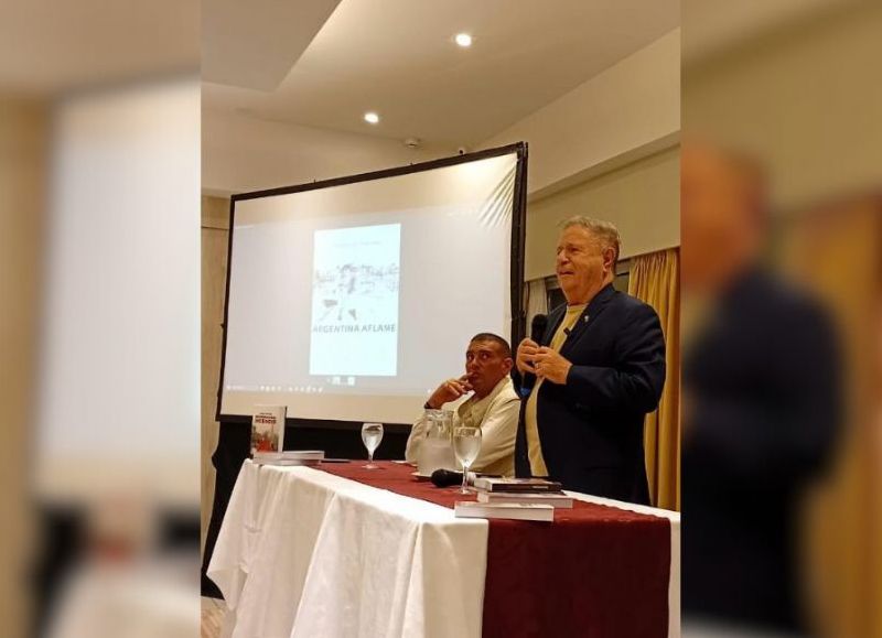 Citando una encuesta, el ex mandatario criticó el clima de enfrentamiento político y pidió acuerdos entre espacios