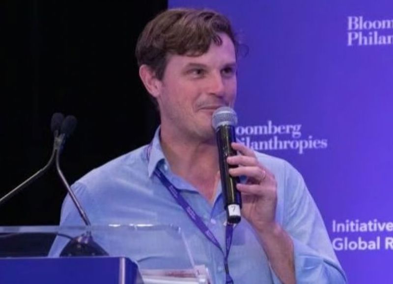 Pedro Scarpinelli continúa en su cargo sin explicar el destino institucional ni los pasos a seguir.
