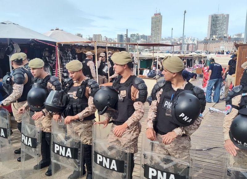 VIDEO | Allanamiento en Mar del Plata expone sospechas de copias ilegales en plena Rambla y activa controles masivos