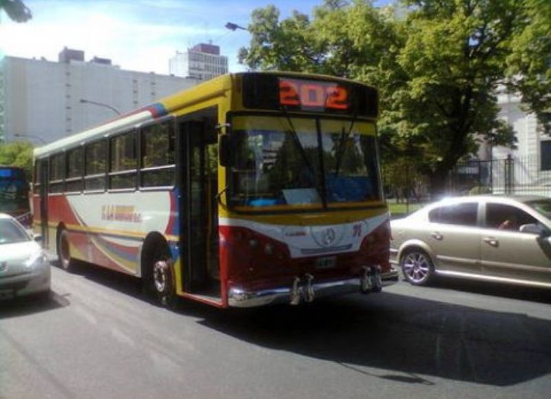 En el marco del inicio de clases presenciales, comienza a normalizarse el servicio.